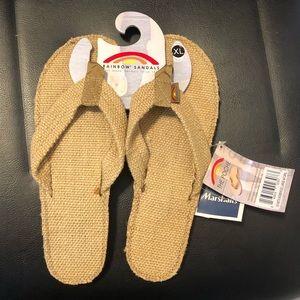 Women’s Rainbow brand Sandals.
